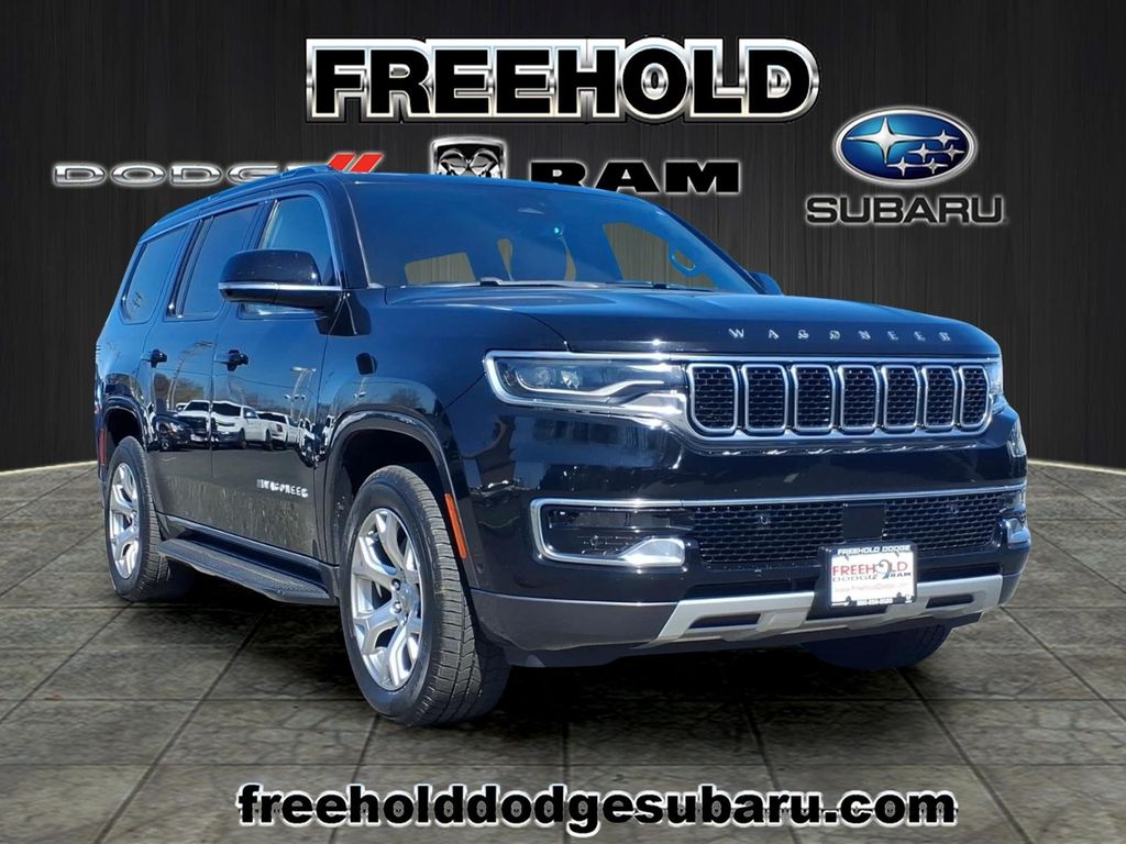 Diamond Black Crystal Pearlcoat 2022 Jeep Wagoneer Series II 4WD SUV / Crossover Four-Wheel Drive 8-Speed Automatic