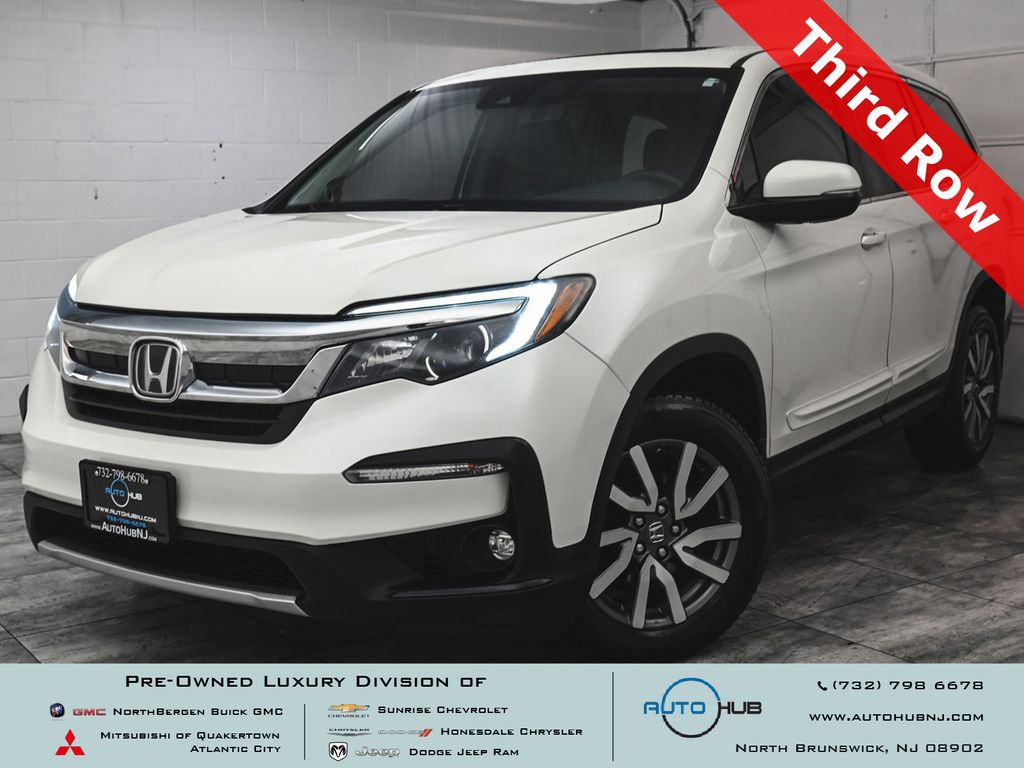 2019 Honda Pilot EX-L AWD with Navigation and RES