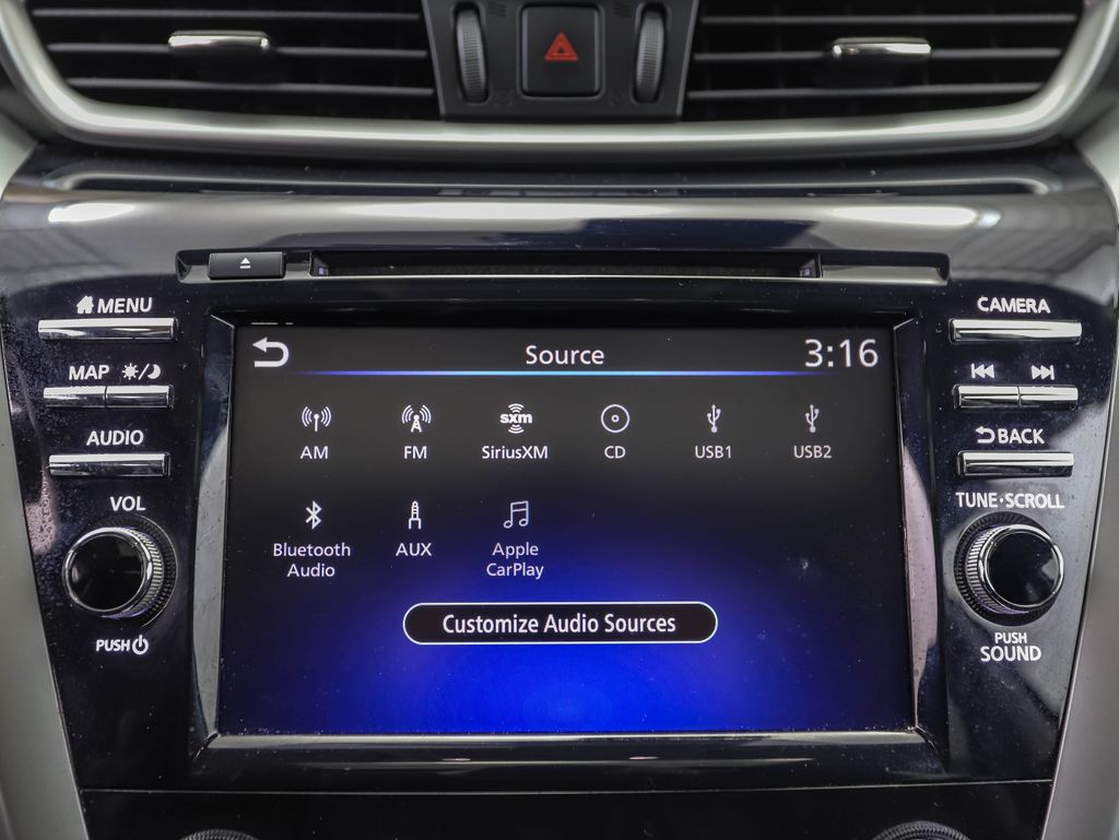 Thumbnail: 2020 Nissan Murano - 17