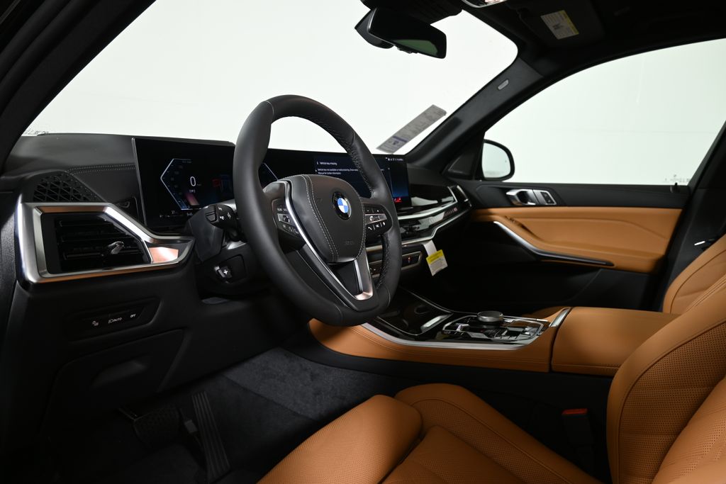 Thumbnail: 2026 BMW X5 - 15