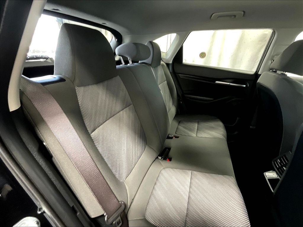 2024 Kia Seltos — photo 16