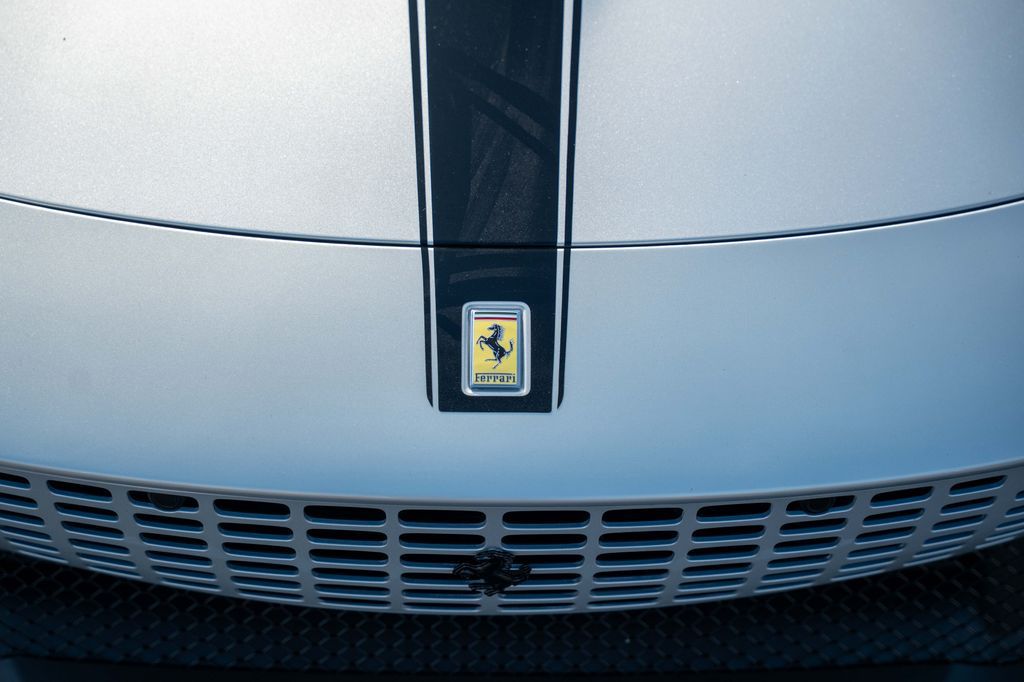 2024 Ferrari Roma Base