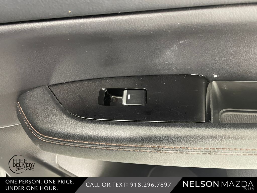 Used 2018 Black Mazda Grand Touring image 43