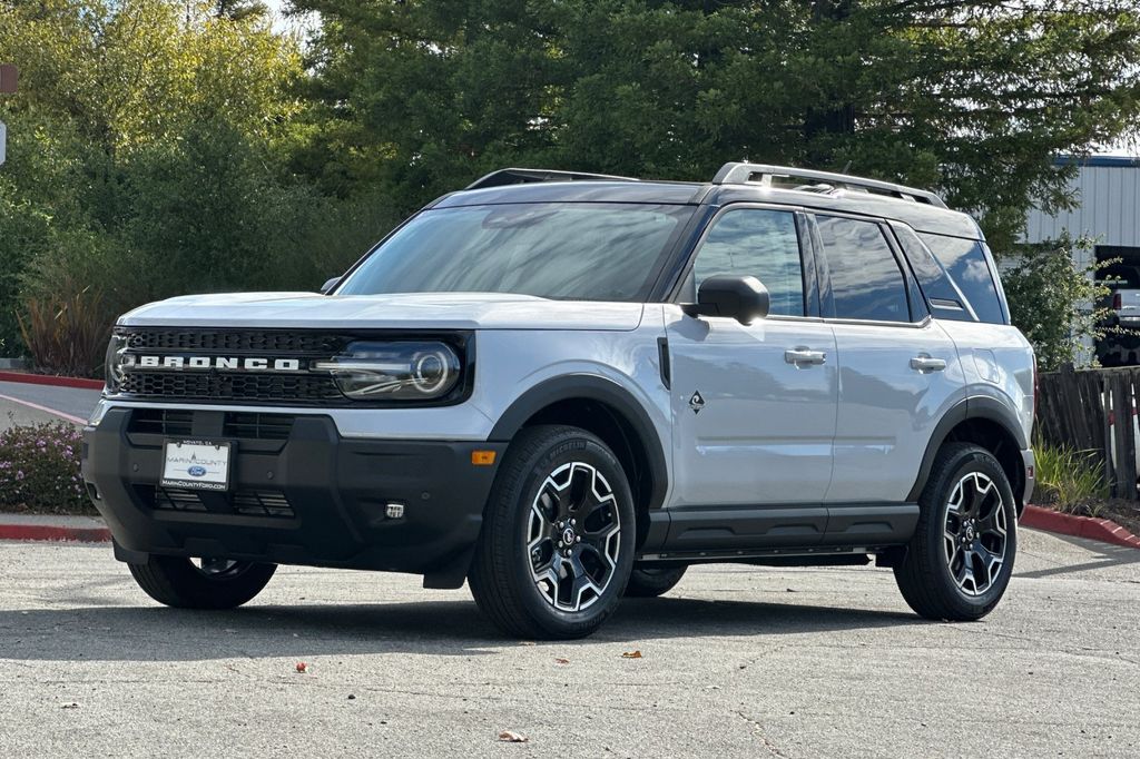 New 2026 White Ford Outer Banks image 8