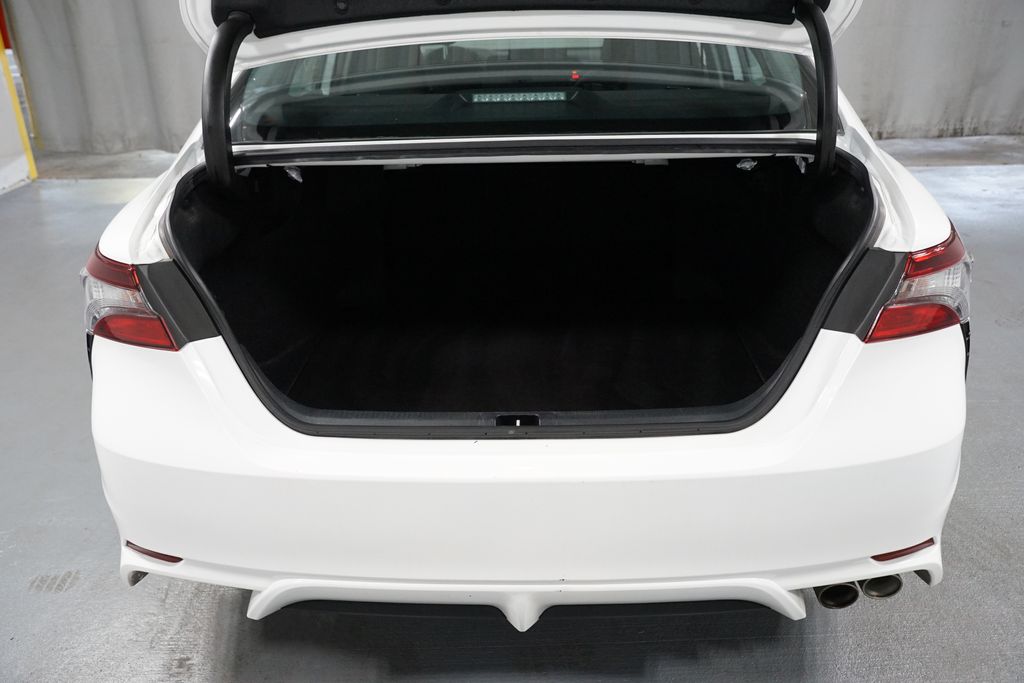 Thumbnail: 2024 Toyota Camry - 32