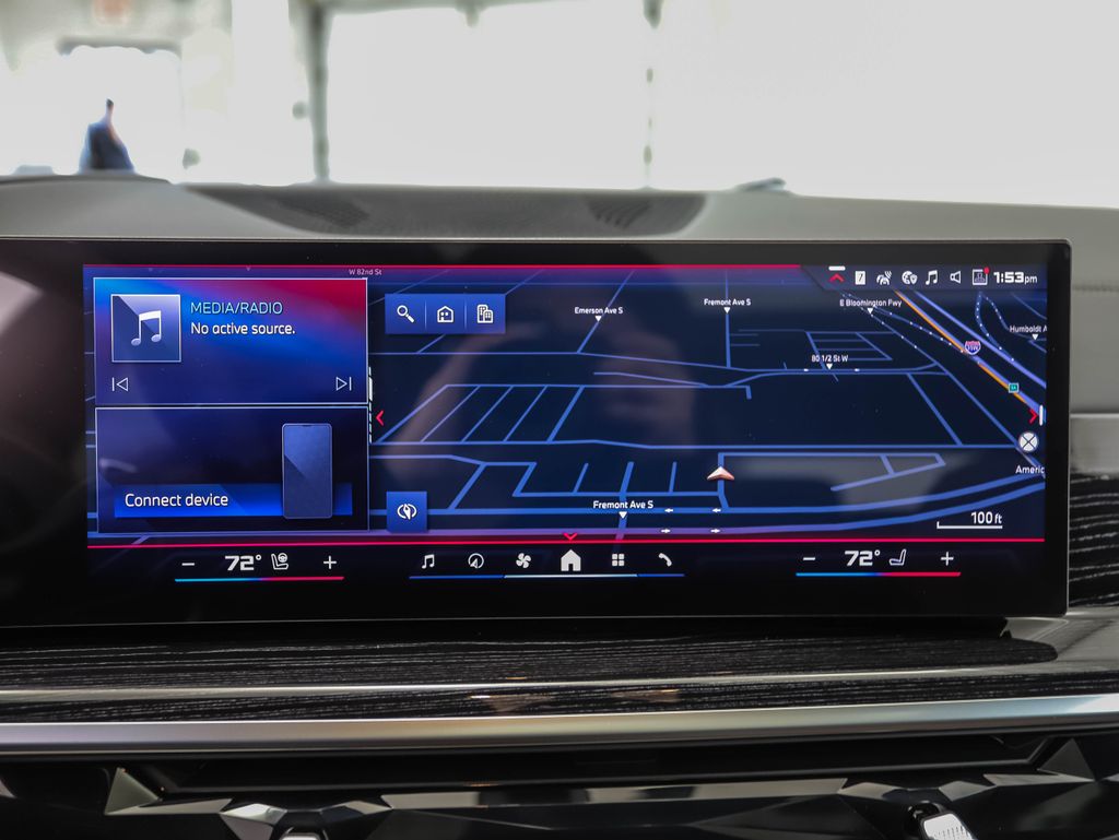 Thumbnail: 2026 BMW X5 - 16