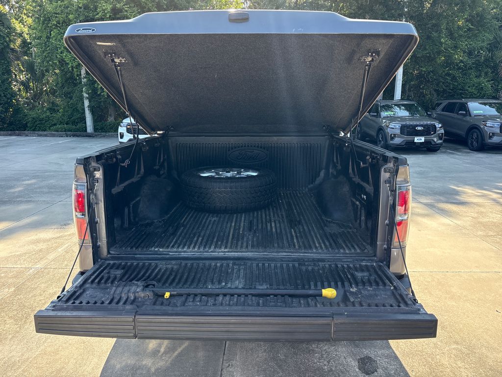 Used 2012 Gray Ford XLT image 29