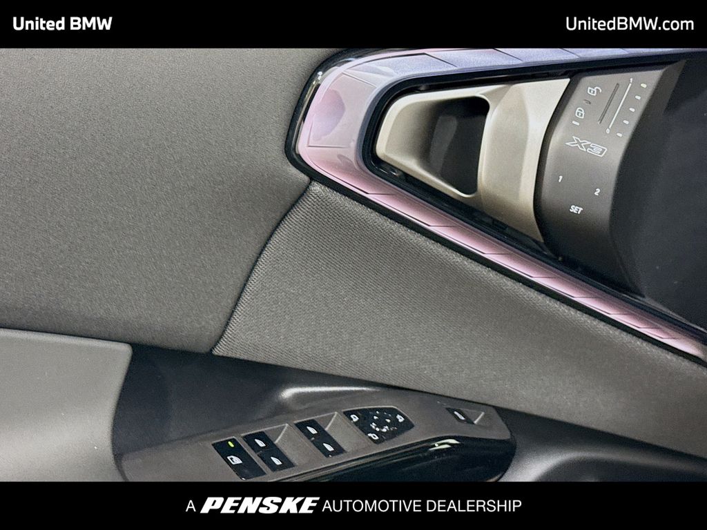 Thumbnail: 2026 BMW X3 - 3