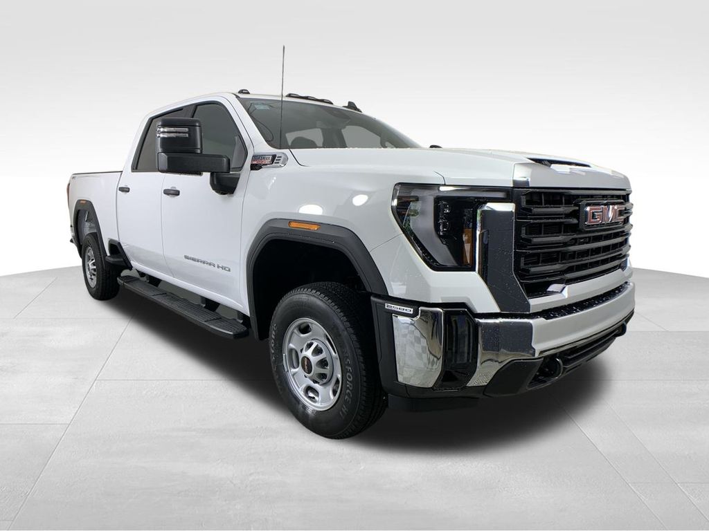 2024 GMC Sierra 2500HD Pro 8