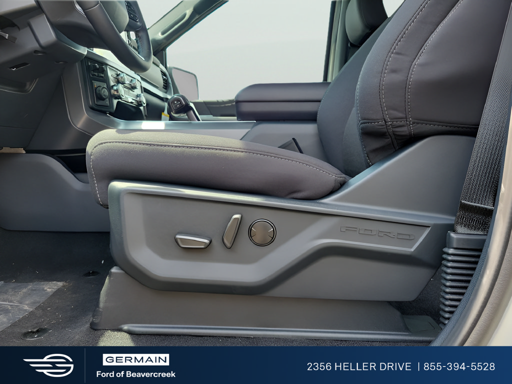 New 2026 White Ford XLT image 16