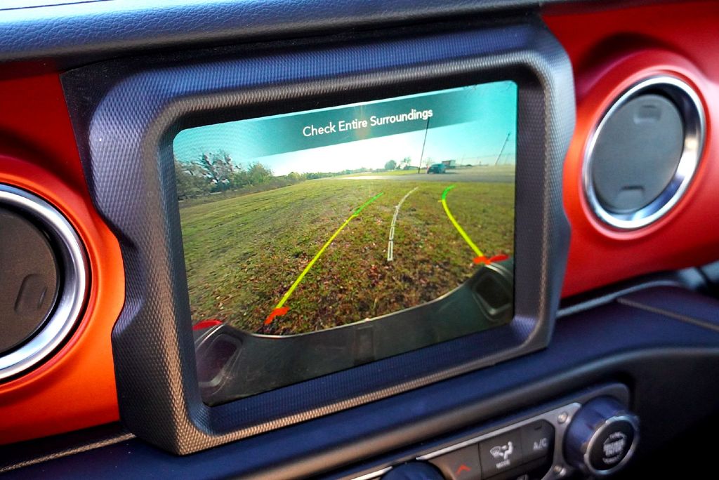 Used Car 2022 Jeep Gladiator  Rubicon For Sale Under $35,000 In Taylor, Texas