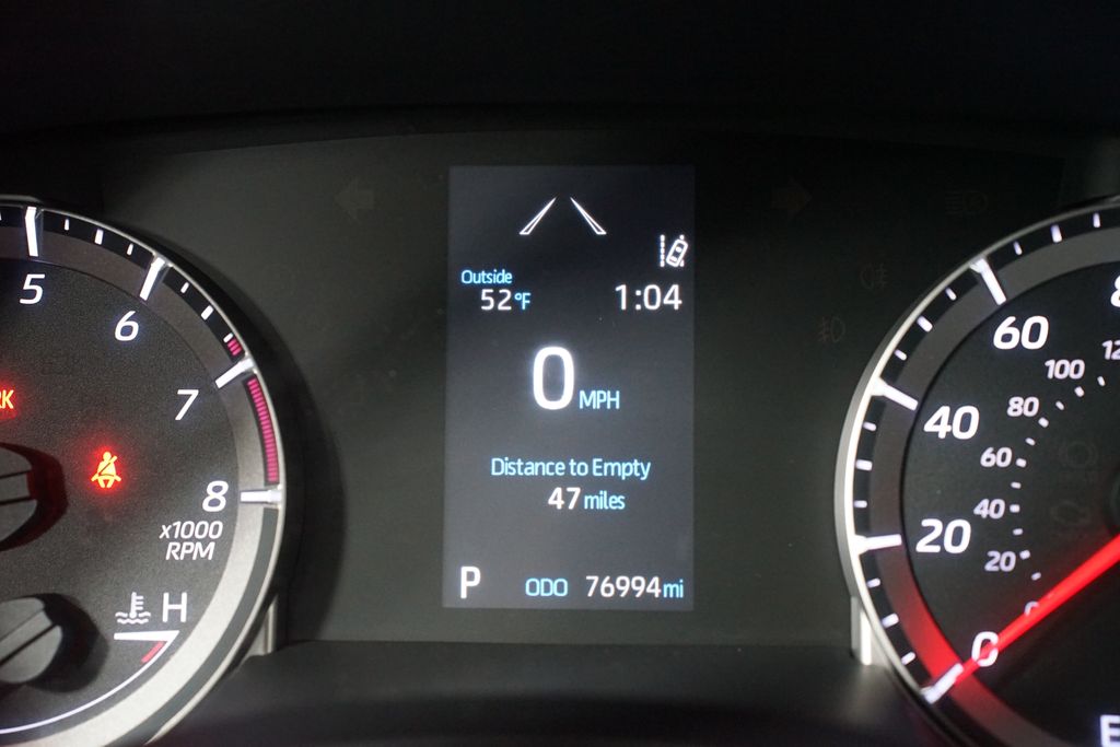 Thumbnail: 2021 Toyota Highlander - 16