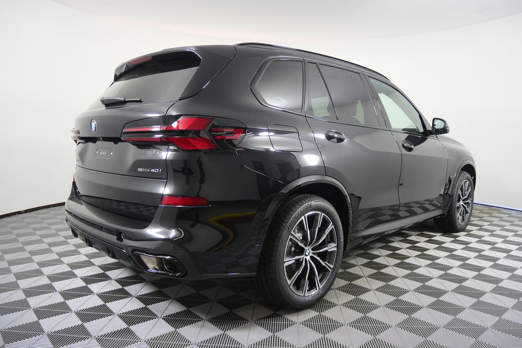 Thumbnail: 2026 BMW X5 - 3