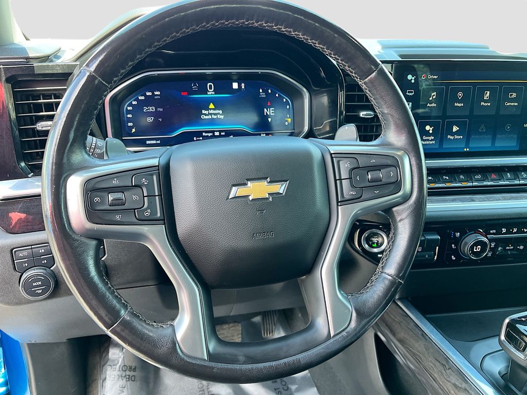 Used 2022 Blue Chevrolet LTZ image 11