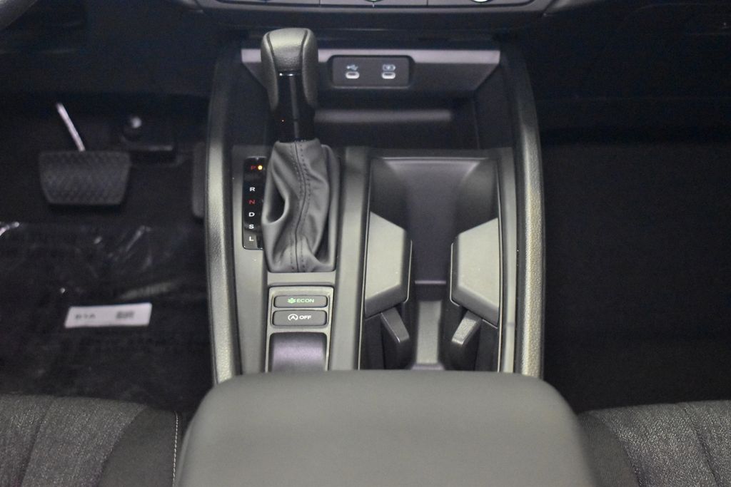 2025 Honda Accord SE 13