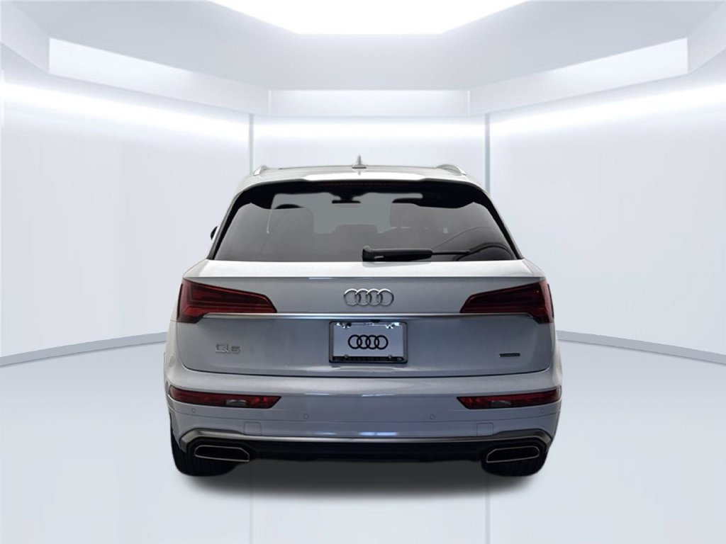 Thumbnail: 2023 Audi Q5 - 9
