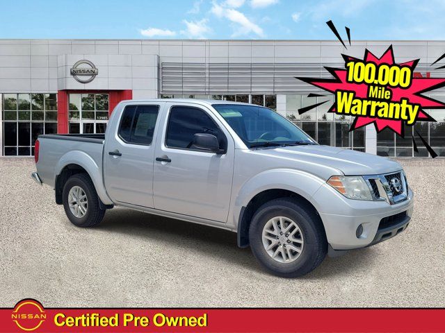 2019 Nissan Frontier Plata (Brilliant Silver Metallic) Camioneta 4X2 5 velocidades Automática marcha alta