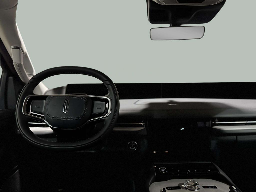 Certified Used 2025 Infinite Black Metallic Clearcoat Lincoln Reserve image 20