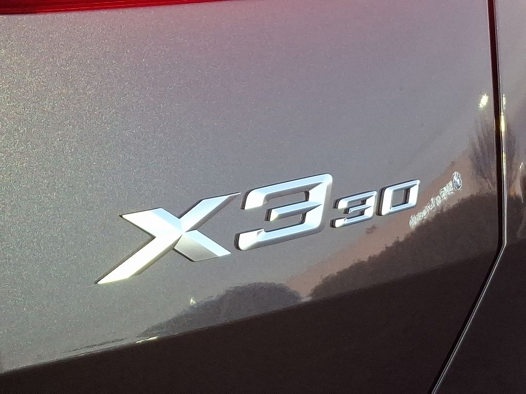 Thumbnail: 2026 BMW X3 - 11