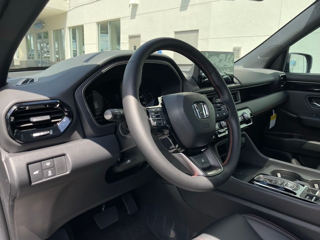 Thumbnail: 2025 Honda Pilot - 29