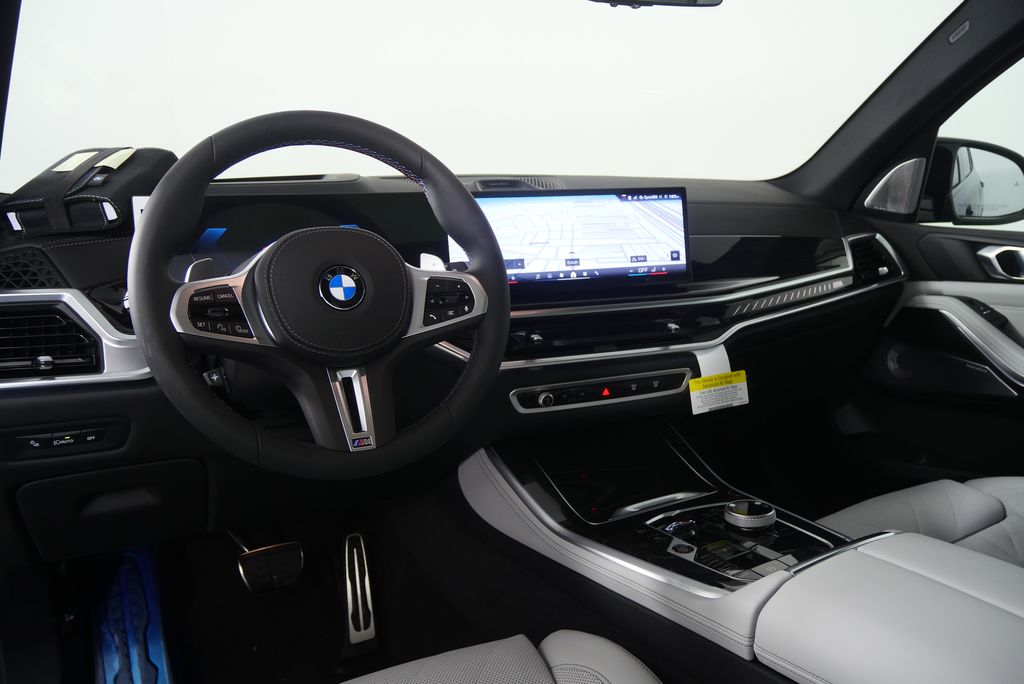 Thumbnail: 2026 BMW X5 - 17