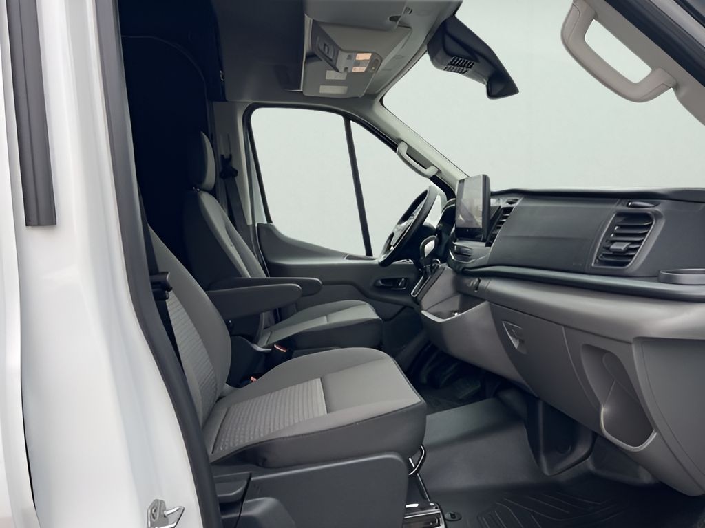 2026 Ford Transit-250