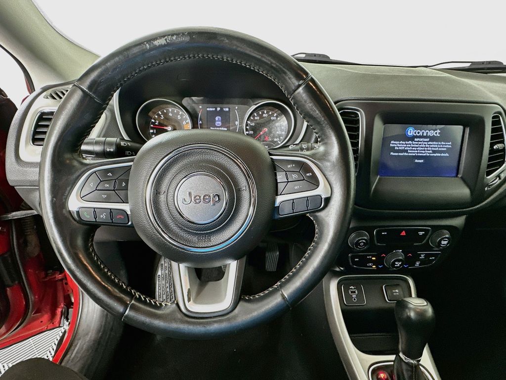 Thumbnail: 2019 Jeep Compass - 11