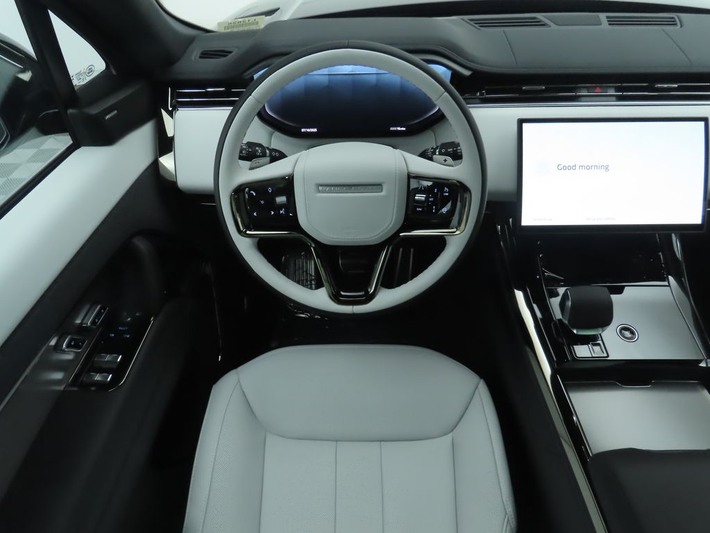 Thumbnail: 2025 Land Rover Range Rover Sport - 11