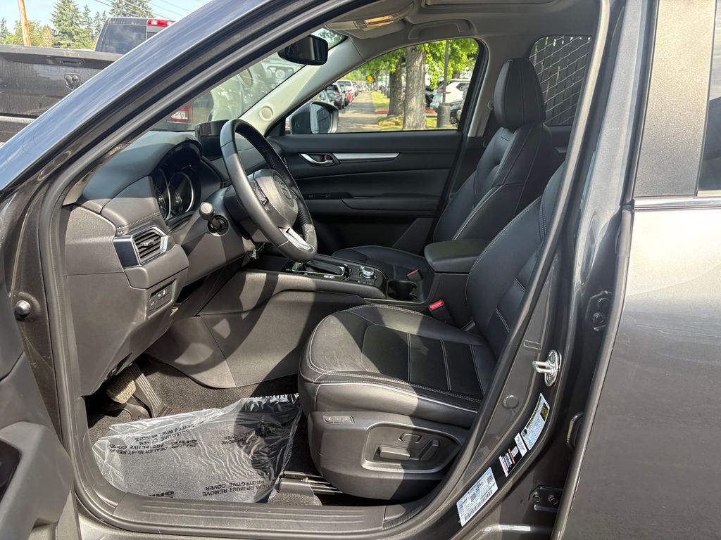 2024 Mazda CX-5 2.5 S Preferred Package