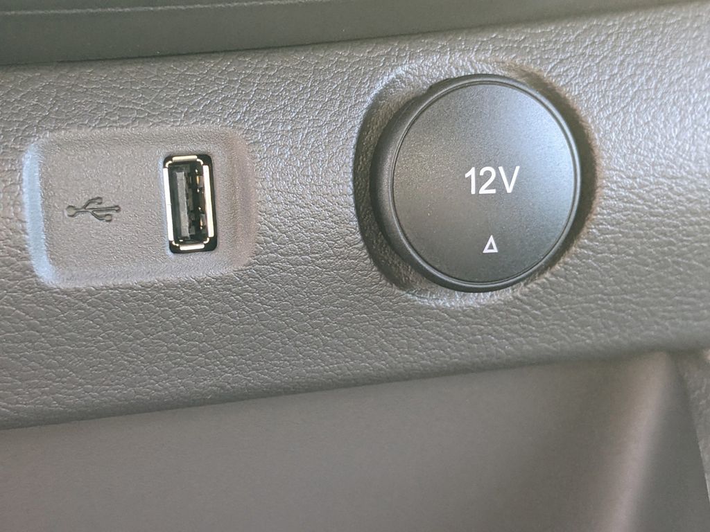 2025 Ford Transit 250