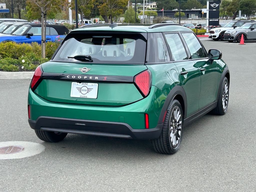 2025 MINI Cooper Hardtop S 5