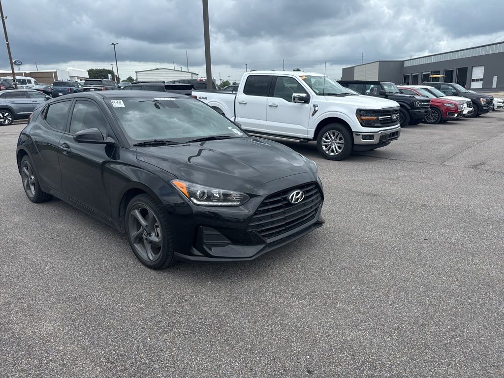2020 Hyundai Veloster 2.0L Premium FWD