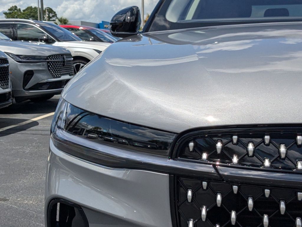2025 Lincoln Nautilus Hybrid Reserve