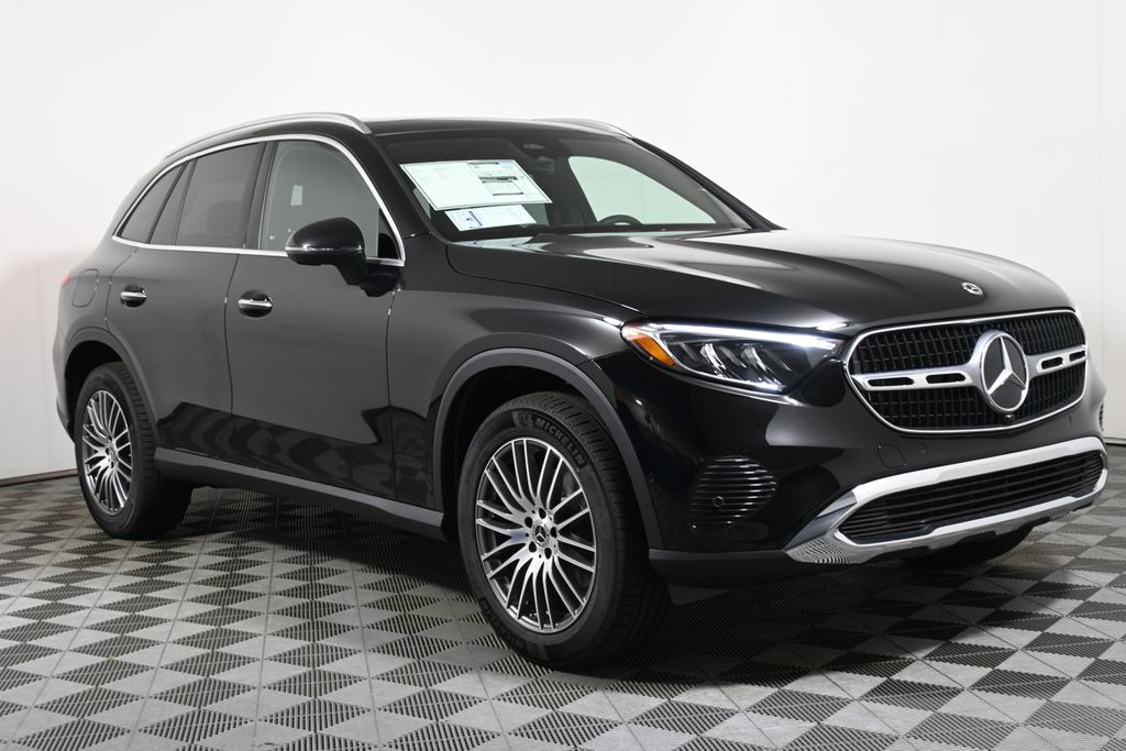 Thumbnail: 2026 Mercedes-Benz GLC - 8