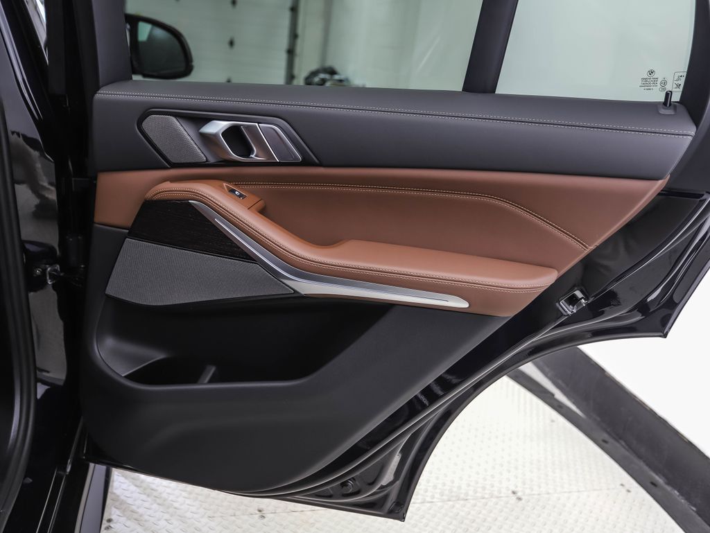 Thumbnail: 2026 BMW X5 - 26