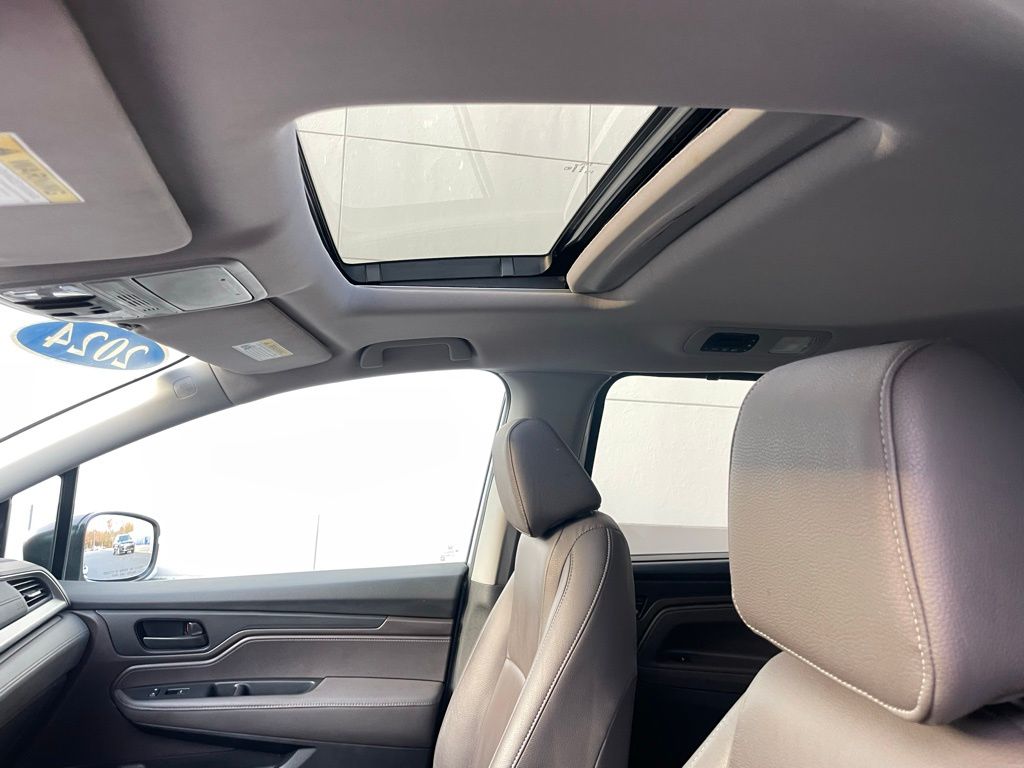 Thumbnail: 2024 Honda Odyssey - 29