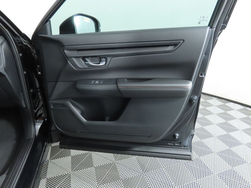 2025 Honda CR-V Sport 22