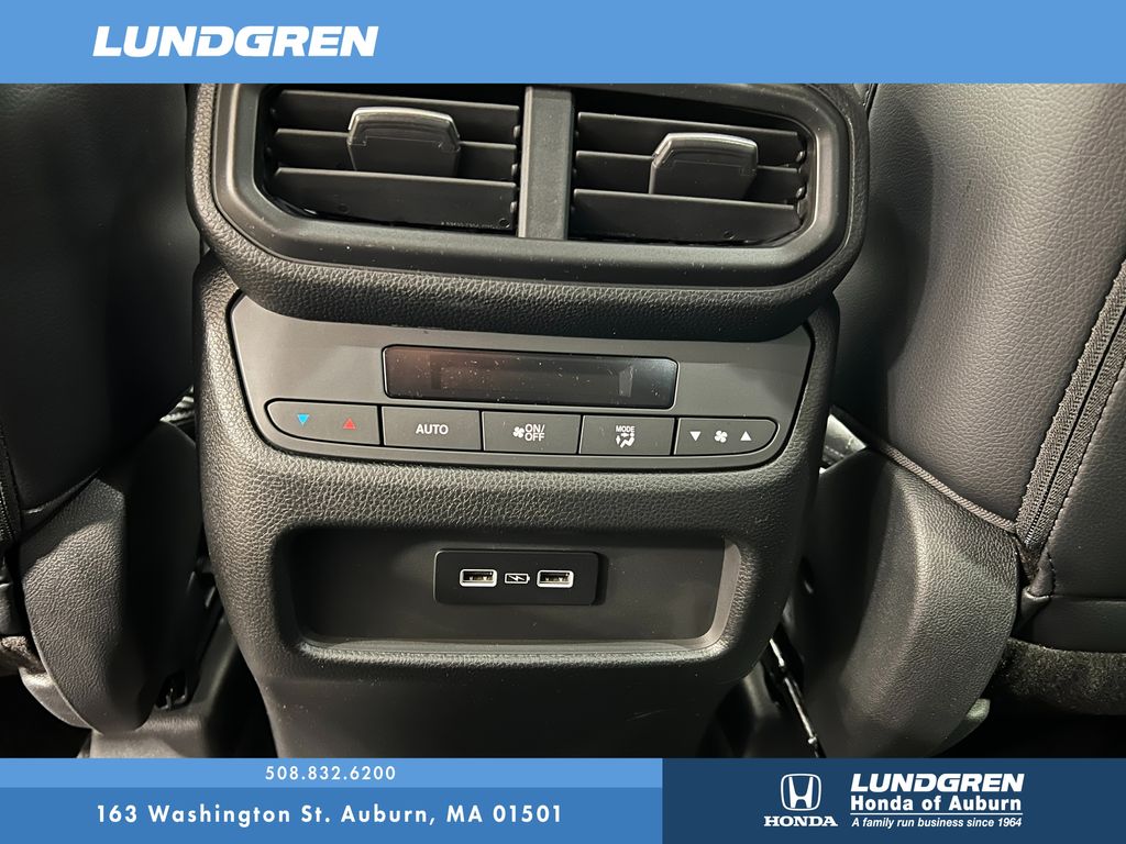 New 2025 Honda Pilot SUV