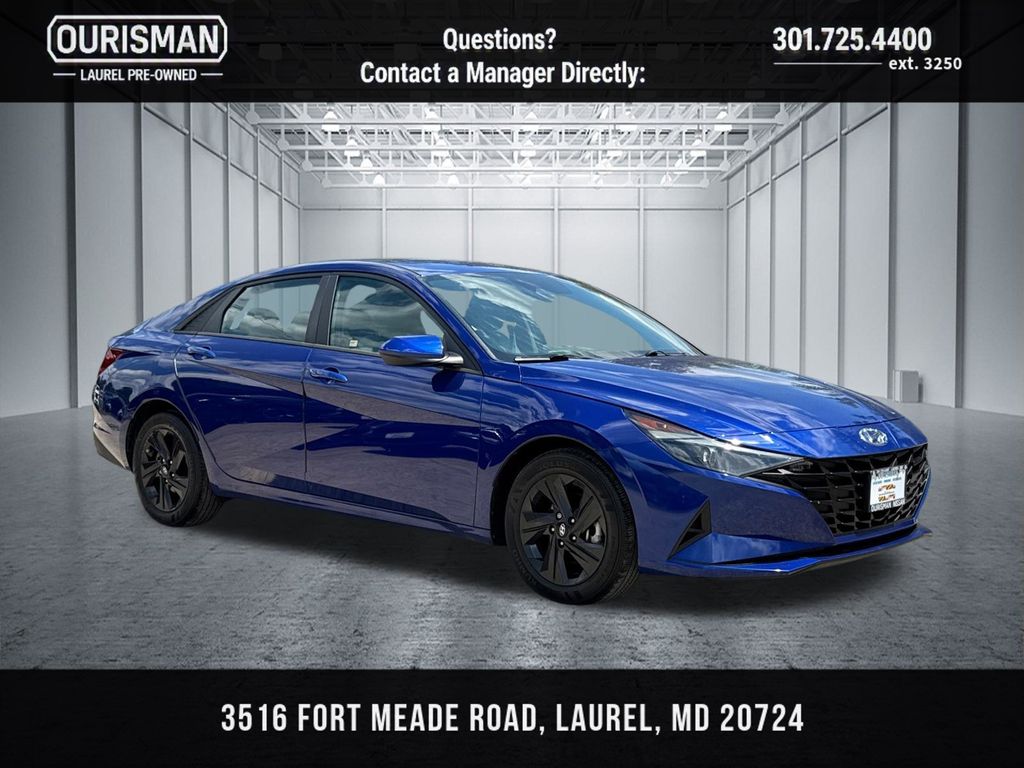 Intense Blue 2022 Hyundai Elantra Sedan Front-Wheel Drive Continuously Variable Transmission