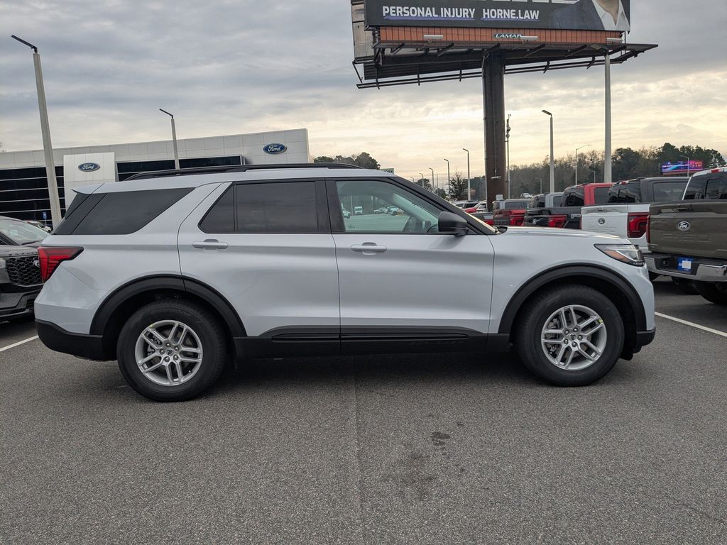 2026 Ford Explorer Active w/200A Pkg