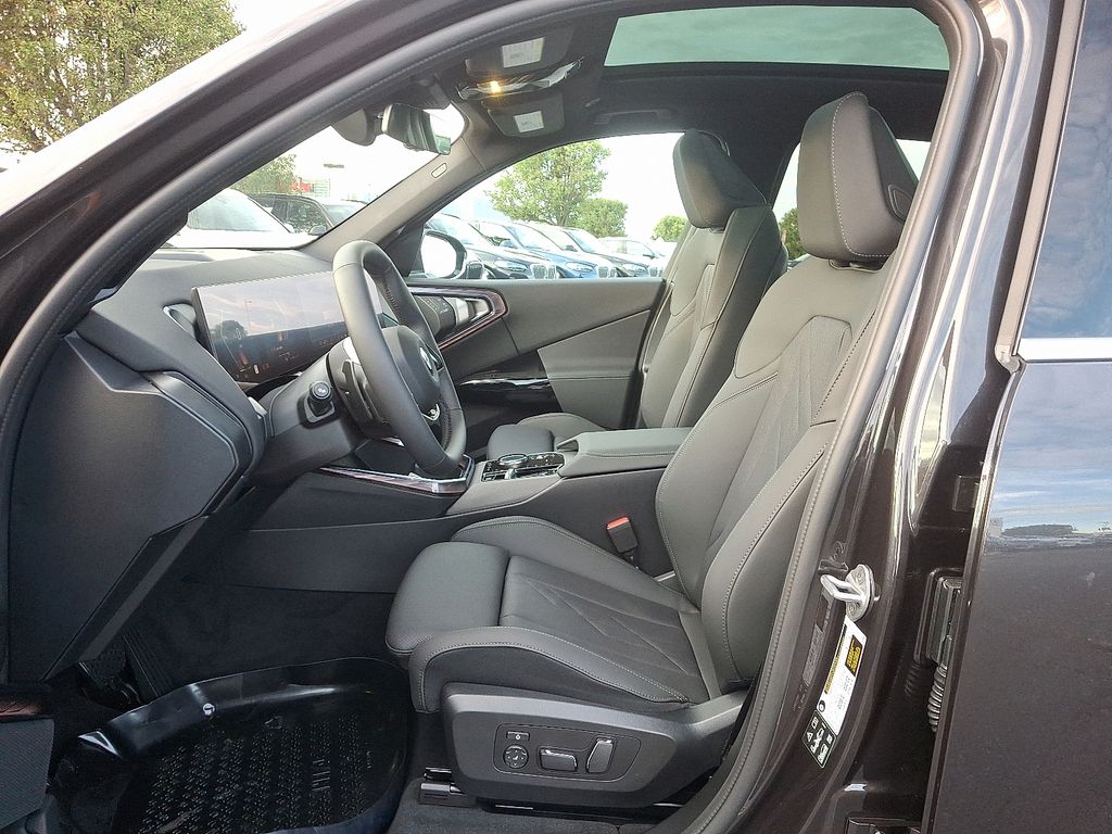 Thumbnail: 2026 BMW X3 - 6