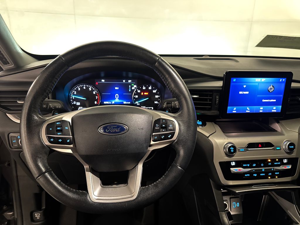 Certified Used 2020 Gray Ford XLT image 8
