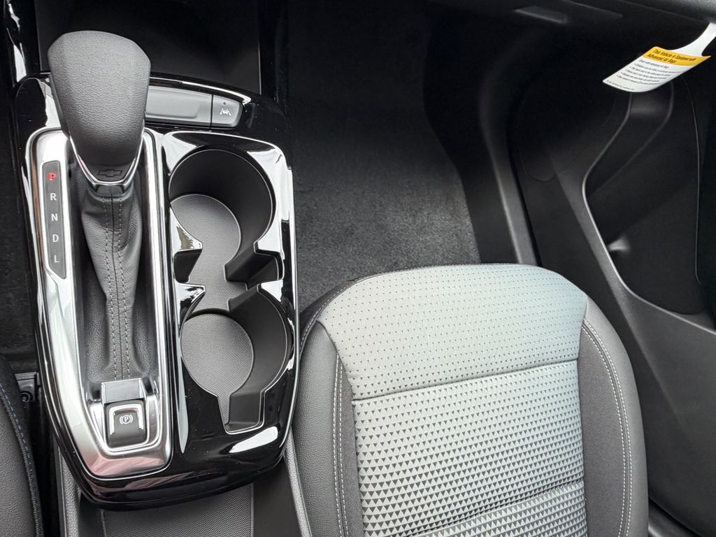 new 2026 Chevrolet Trax car, priced at $22,495