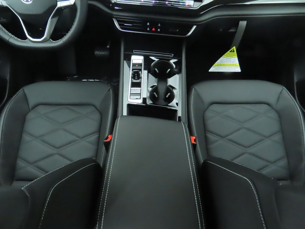 Thumbnail: 2026 Volkswagen Atlas - 17