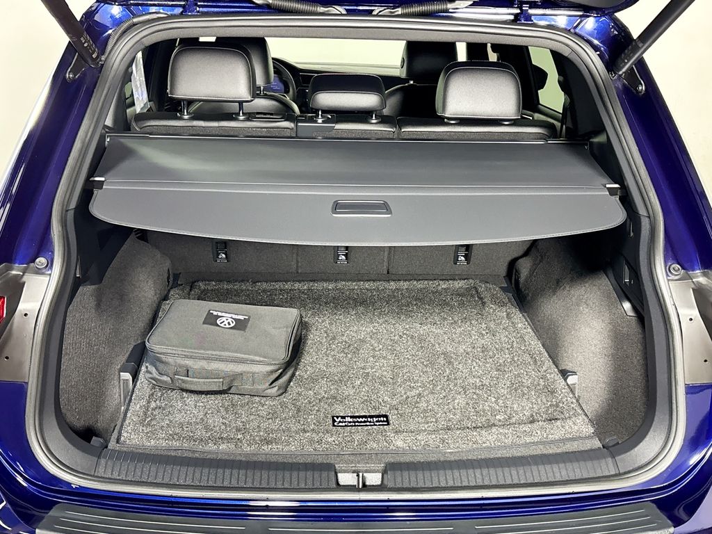 2022 Volkswagen Tiguan 2.0T SEL R-Line