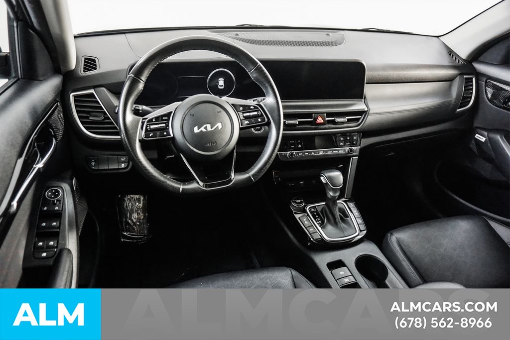 Used 2024 Gray Kia SX image 23