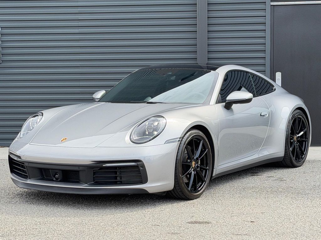 2020 Porsche 911 Carrera S Coupe's photo