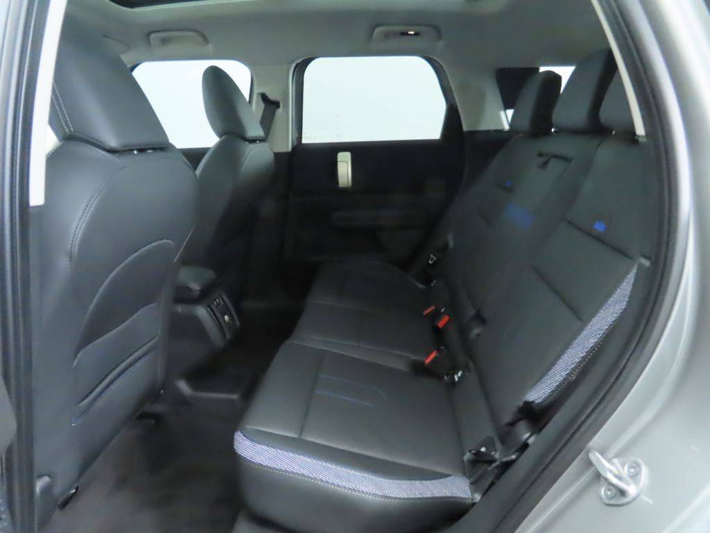 2025 MINI Cooper Countryman Base 24