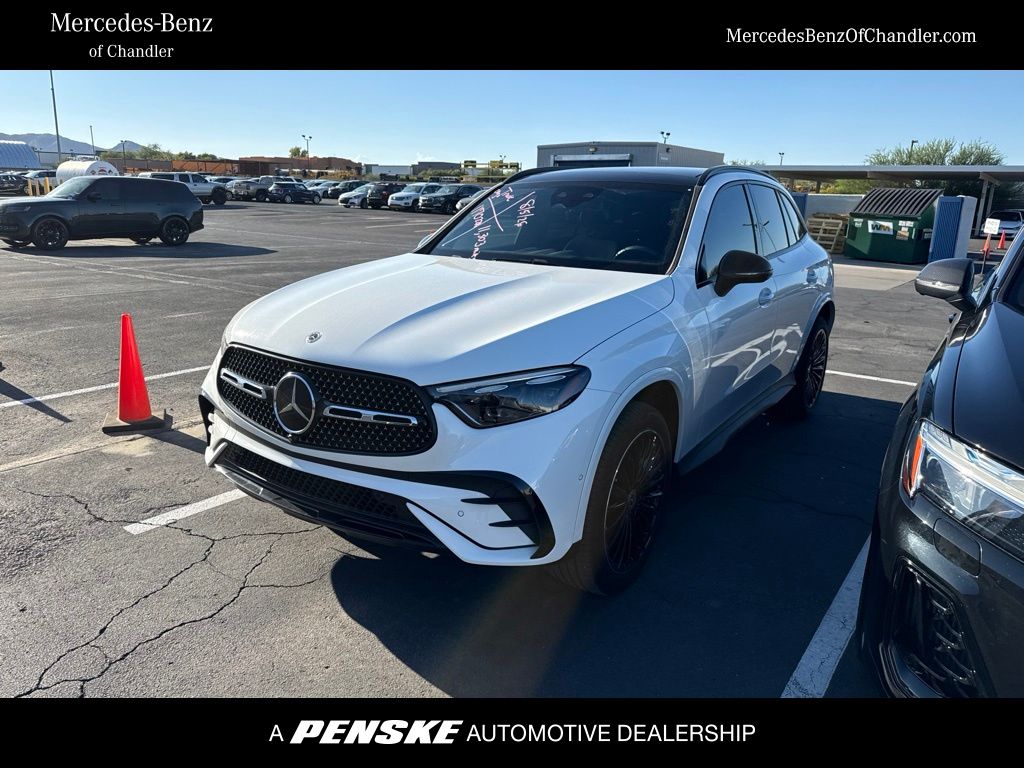 Polar White 2025 Mercedes-Benz GLC SUV / Crossover Rear-Wheel Drive 9-Speed Automatic