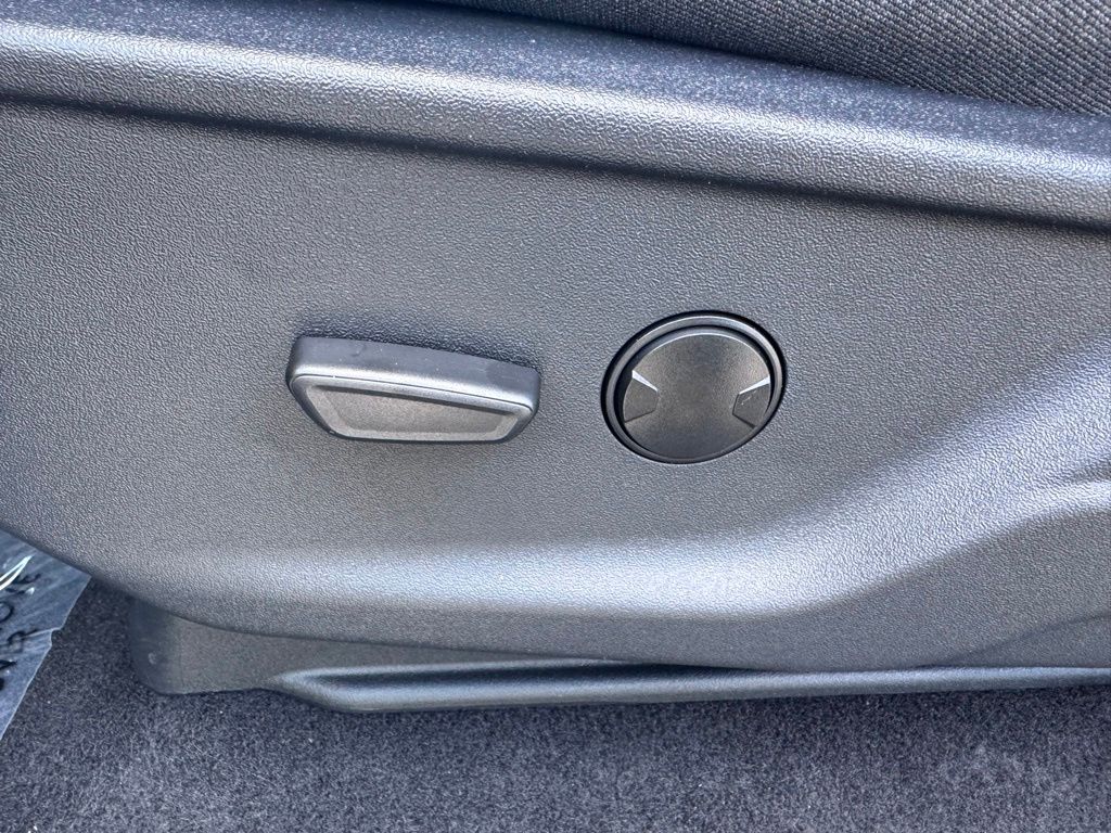 FordF-150 Lightning21